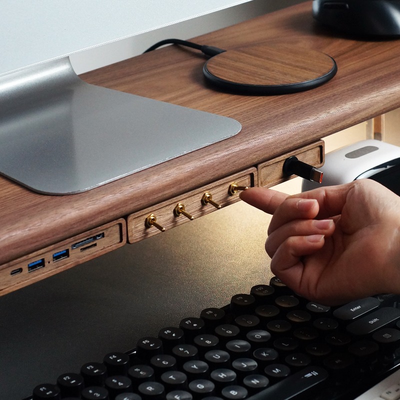 4방향 독립 제어 USB 전원 모듈 블랙 월넛 액세서리 - Controller Charging Stand 리뷰 및 가격
